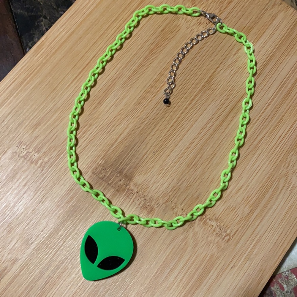 Alien Necklace - image 3